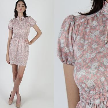 Vintage 70s Garden Floral Dress / Sheer Pink Bow Tie Neckline / Stretchy Smocked Waist / Simple Lightweight Poly Day Party Mini Dress 