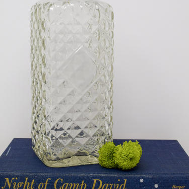 Vintage Austin Nichols Crystal Bourbon Bottle 