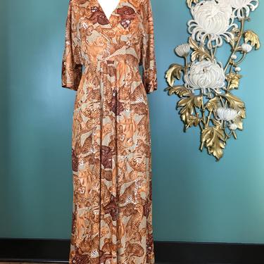1970s maxi dress, vintage kaftan, big cat print, kimono sleeves, tie back, vintage loungewear, size medium, leopard print, vintage dress, 36 