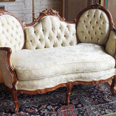 French Provincial Loveseat w Ornate Bird Carving