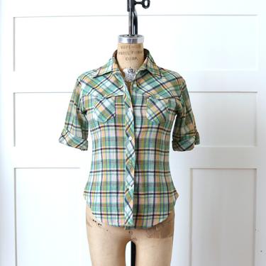 vintage 1970s plaid shirt • Indian cotton madras summer top with short sleeves and pockets 