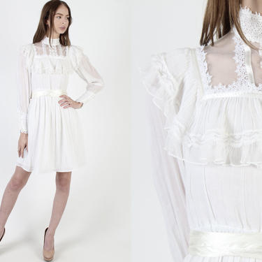 Vintage 70s Gunne Sax Dress / White Gauze Romantic Deco Dress / Plain Sheer Floral Lawn Mini / Victorian High Neckline Size 3 