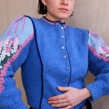 Vintage Embroidered Puff Sleeve Cropped Sweater/ 1980s Hand Knit Mutton Sleeve Cardigan/ Tirol Trachten Style/ Size Small Medium 