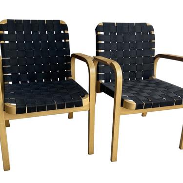 Pair of Alvar Aalto Chairs with Black Straps, Finland, 1960&#8217;s