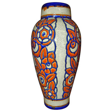 Catteau Era Ceramic Art Deco Vase with flower motif