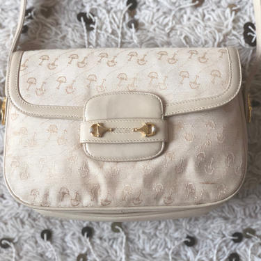 Gucci Vintage Blondie Creamy Off White Leather Large Gold GG Logo