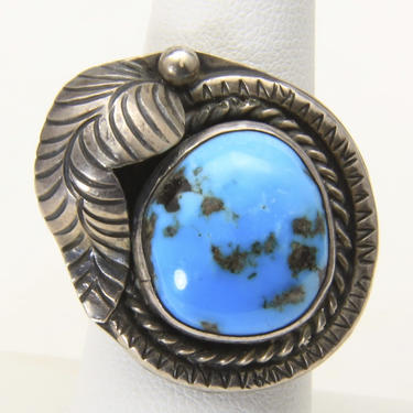 Vintage Sterling Silver Leaf Detail Turquoise Ring Size 7 Southwestern 