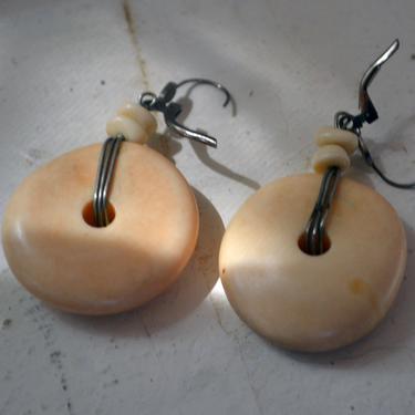 vintage 80’s artisan handmade earrings Bohemian 1970's avant-garde shell earring Jewelry 1980's 70’s hippie pale peach OOAK 