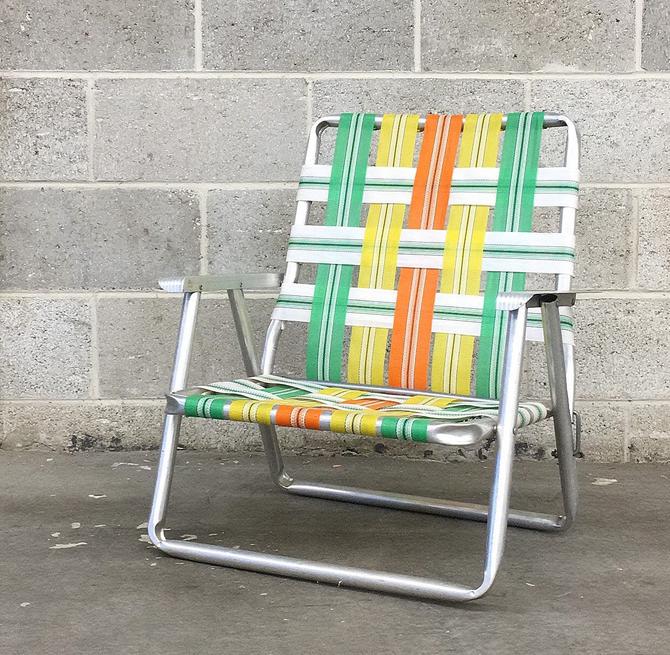 80s beach chair