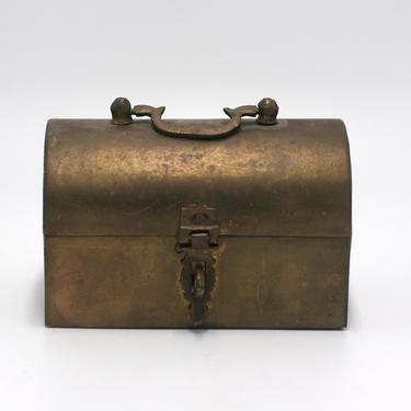 vintage brass trinket box/brass treasure box 