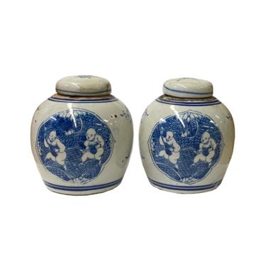 Pair Blue White Small Oriental Graphic Porcelain Ginger Jars ws951E 