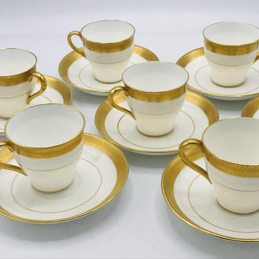 demitasse tea cups