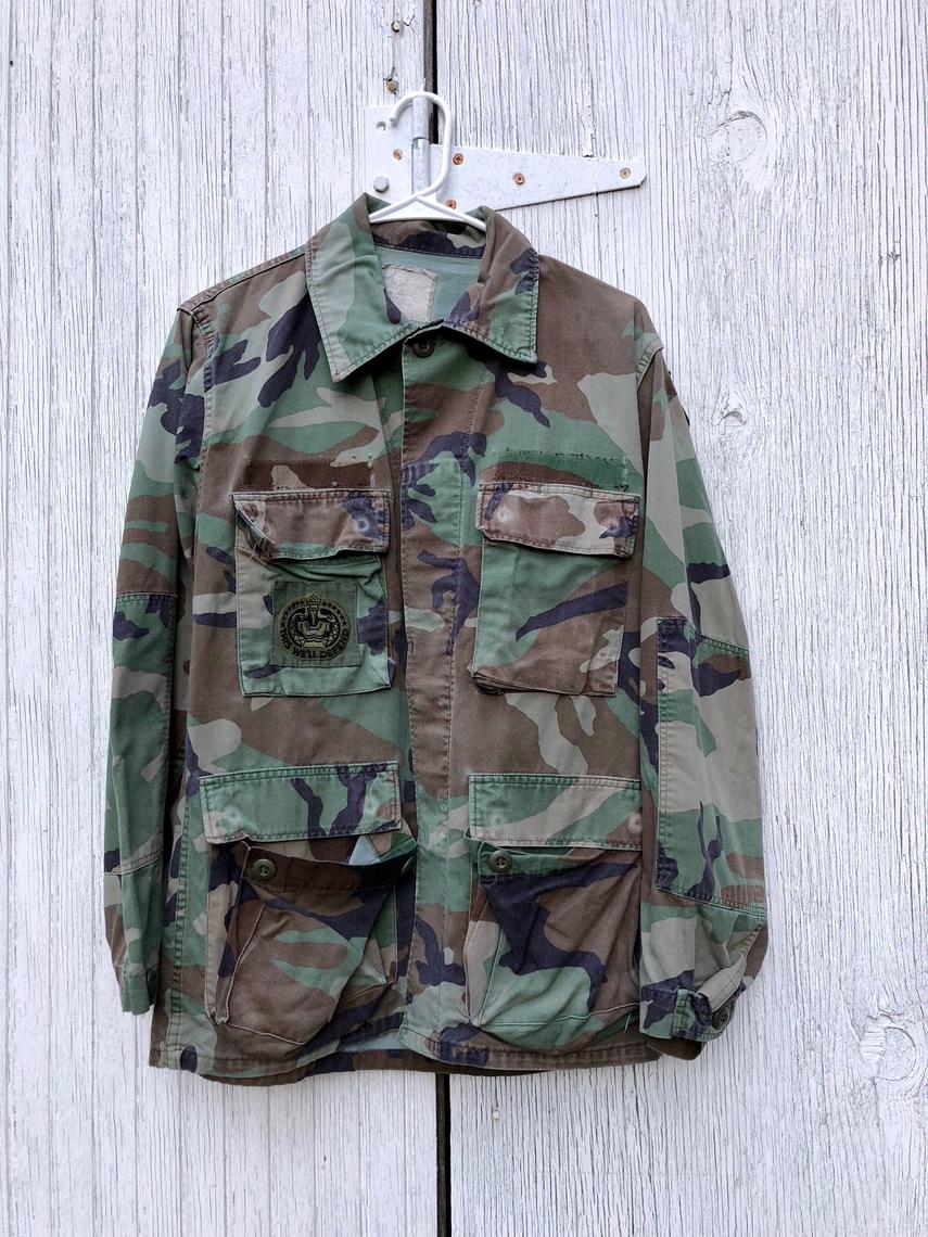 DAMAGE DONE | . . -Deadstock Us Army Over Dye BDU Coat 3C