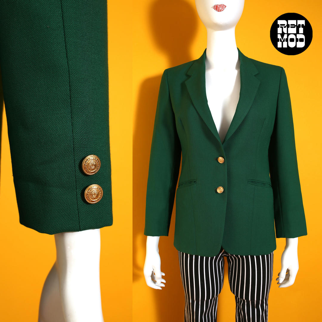 Kelly Green Blazer – Inspo + Ivy