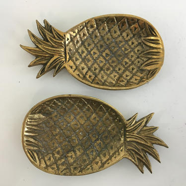 Vintage Brass Pineapple Tray Set of Two (2) Dishes Leaves Trinket Jewelry Ring Gold Organizer Vanity Decor Mid-Century MCM Hollywood Regency 