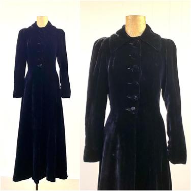 Vintage 1940s Opera Coat, Black Silk Velvet Floor-Length Victorian Style Evening Coat, 40s Formal Wear, Extra Small 32&amp;quot; Bust 