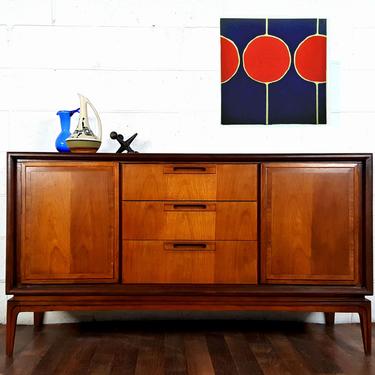 Handsome Danish Modern MCM Walnut Credenza Buffet