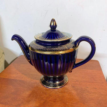 Vintage Hall China Los Angeles Teapot Cobalt Blue with Gold Design 083 6 Cups 