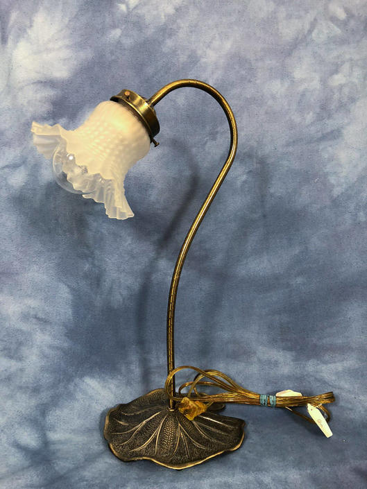 Vintage 18" Flower Table Lamp, Unique Gooseneck Fluted Antique Brushed