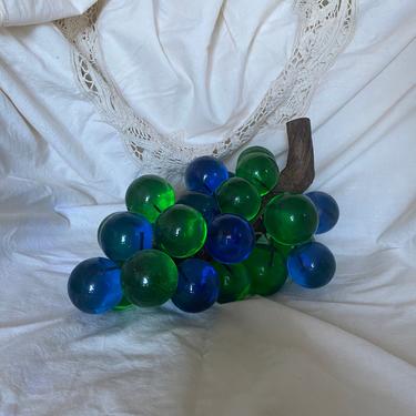 Vintage Lucite Green and Blue Grapes 