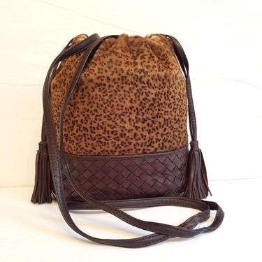 RARE! Bottega Veneta Intrecciato Leather + Leopard fur Drawstring Tassel Bag 