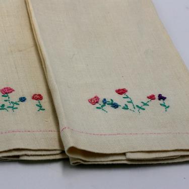 vintage linen embroidered hand towels set of two 