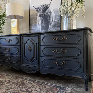 Vintage Thomasville Dresser Credenza Entry Table *Local Pick | Blue Poppy  Furniture - San Antonio, TX | ATTIC
