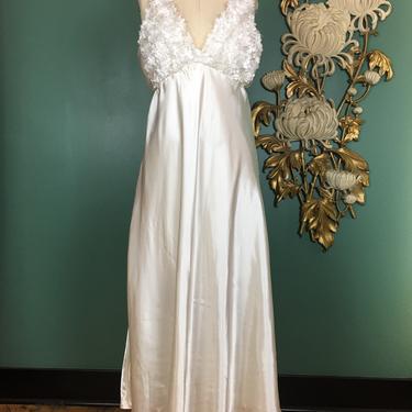 1990s nightgown, ivory satin, 3 d flowers, vintage lingerie, medium large, spaghetti straps, rosette, honeymoon, wedding nightgown, 38 bust 
