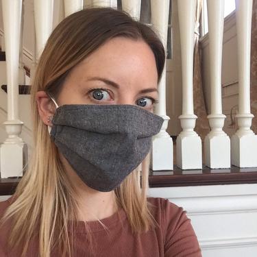 Reusable Triple Ply Filter Pocket Gray Chambray Cloth Face Mask 