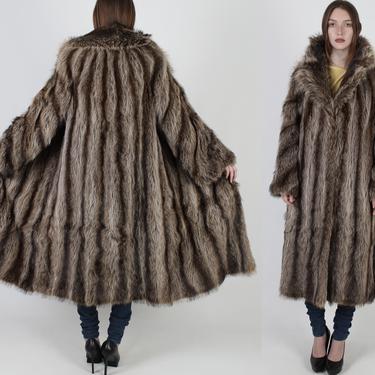 Full Length Raccoon Swirl Sleeve Fur Coat / Mens Mountain Man Fur Jacket / Vintage 80s Unisex Outdoors Lumberjack Wilderness Jacket 