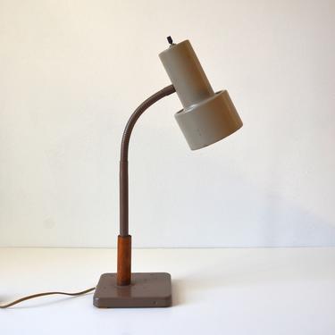 Mid-Century Industrial Gooseneck Task Lamp in Tan with Walnut Detail 