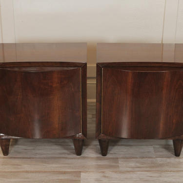 Mid-Century Modern Pair Of Walnut Side/End Tables