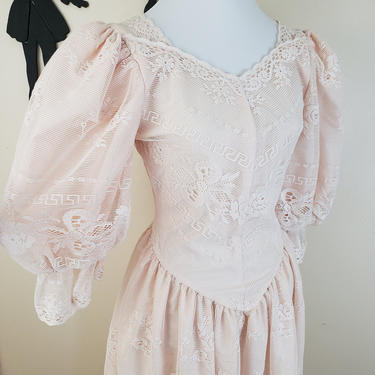 Vintage 1980's Lace Dress / 80s Puff Sleeve Prairie Dress S 