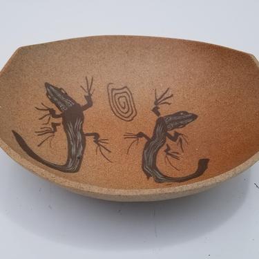 1980's Boho Chic  Art Signed Pottery Bowl. 