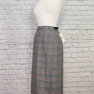 Vintage Evan Picone Plaid Wool Wraparound Skirt // 90s Deadstock High-Waisted Tartan 