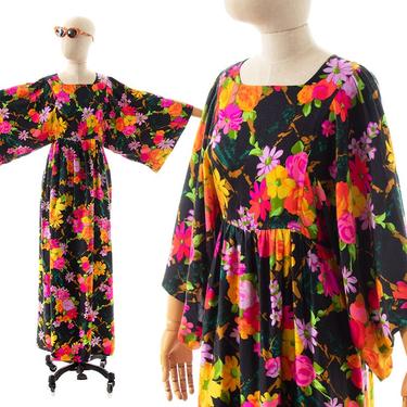 Vintage 1970s Maxi Dress | 70s Floral Printed Kimono Sleeve Black Floral Full Length Witchy Boho Dress (small/medium) 
