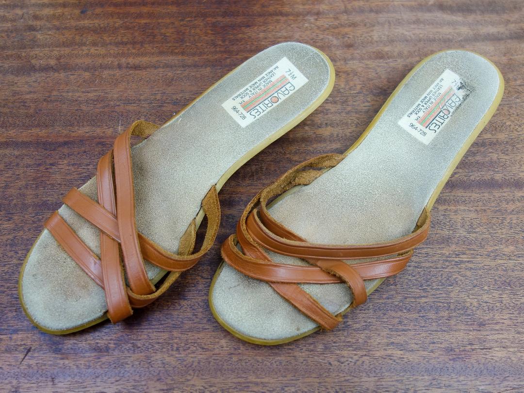 Vintage 70s sandals size 7 brown leather low wedge slip on Forest Fathers Portland OR