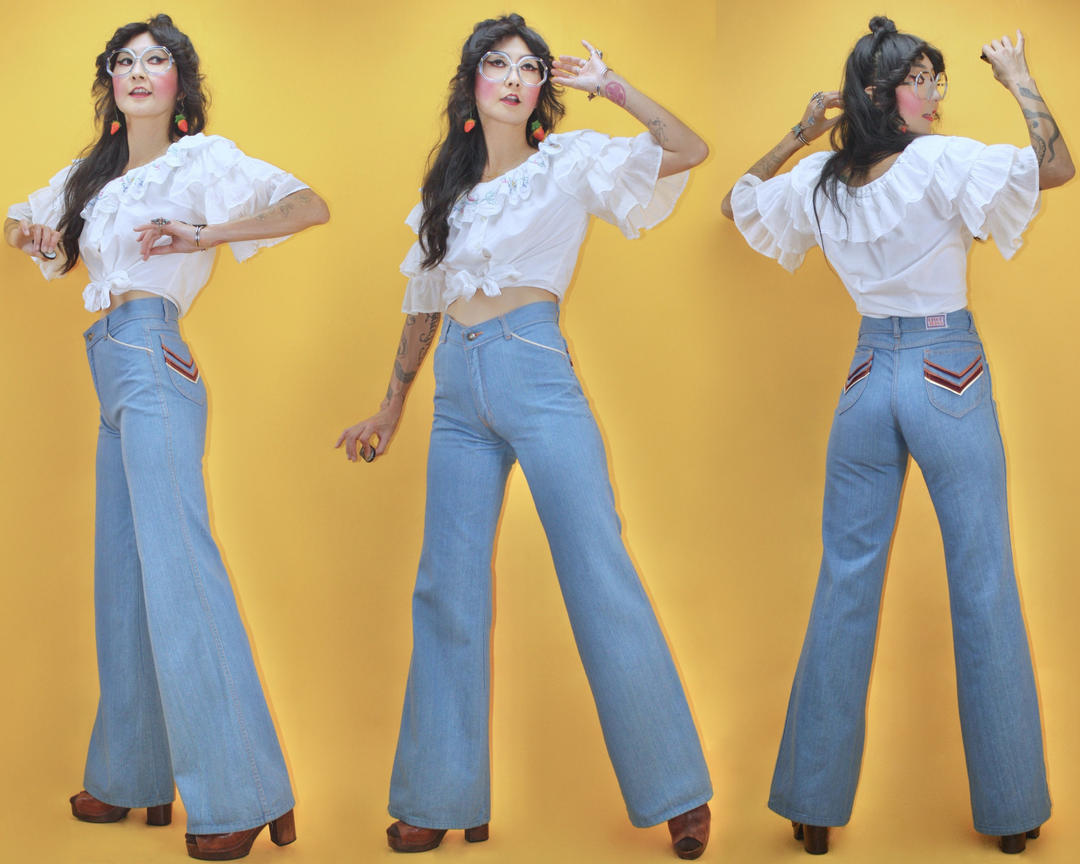 Vintage 70s New Friends Bell Bottoms // Disco Side Detail