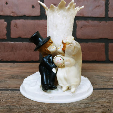 Mid Century Wilton Bride and Groom Cake Topper 