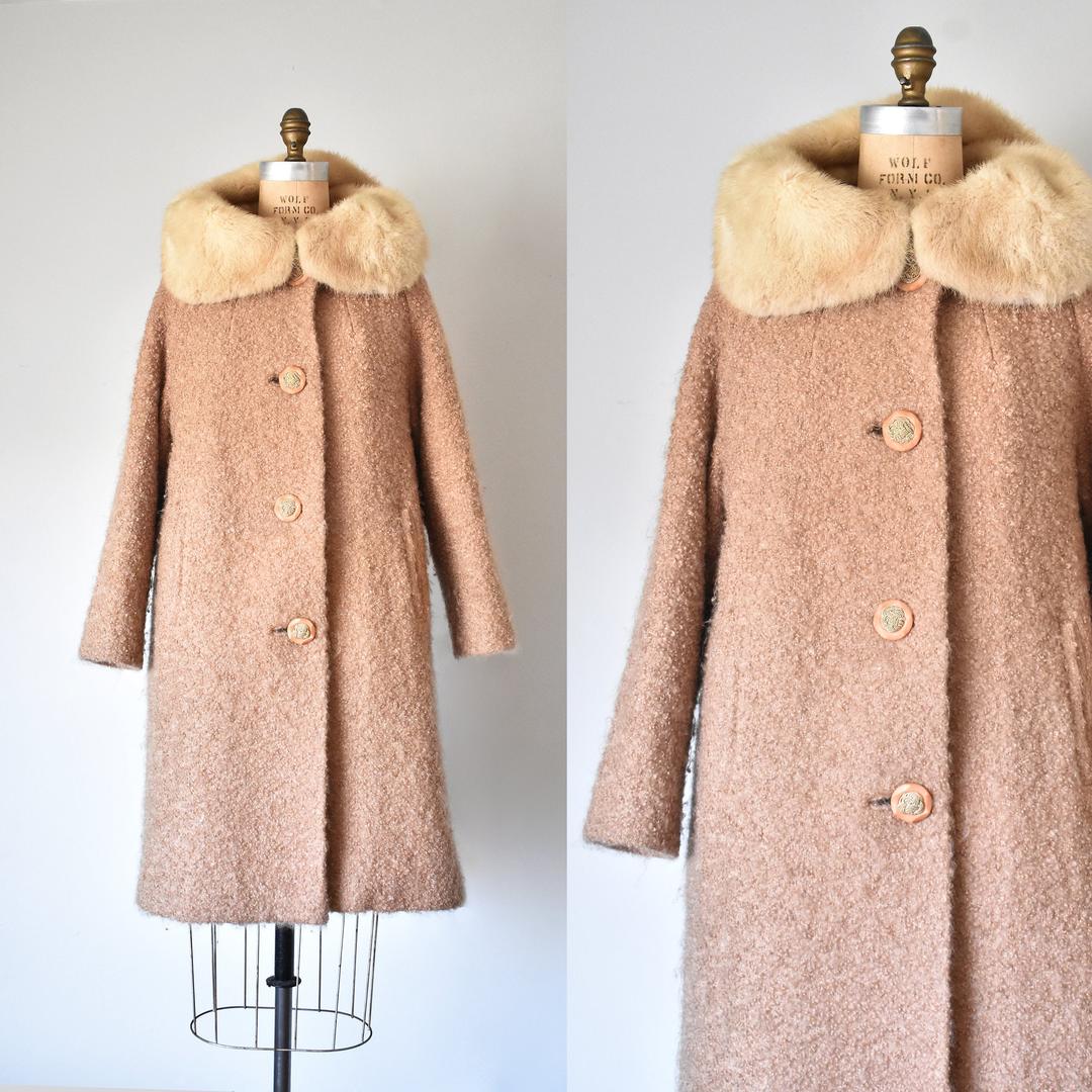 Vintage Boucle Short Jacket with Fur Collar main image 1