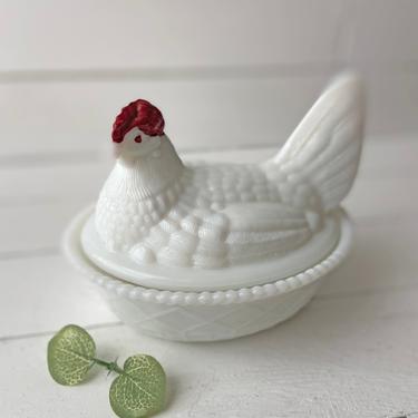 Vintage white Milk Glass Hen On Nest - deals Candy Dish