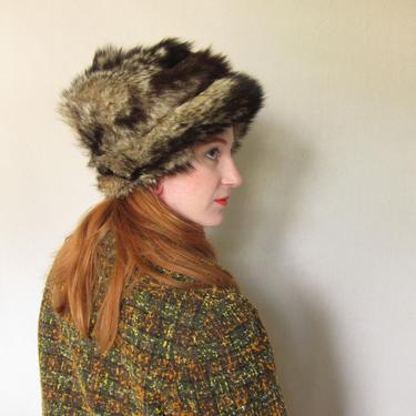 1960s Hat / 60s Fur Hat / Raccoon Fur Bucket | RareJule  display picture 3
