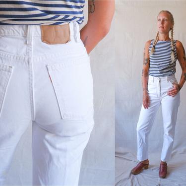 Vintage 80s White Levis 912 Denim/ 1980s High Waisted Tapered Leg Jeans/ Slim Fit/ Made in USA/ Size 28 