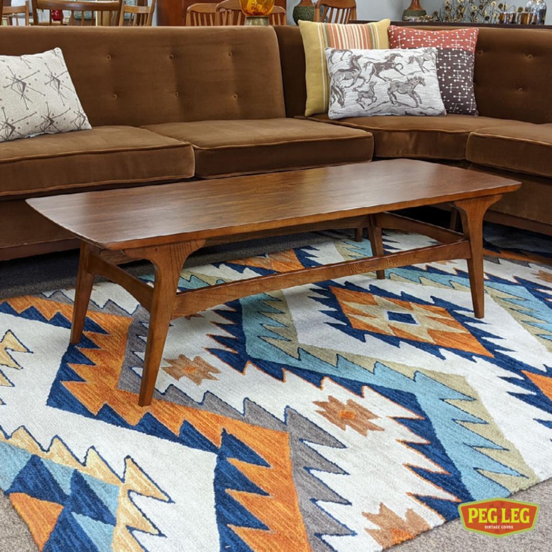 MidCentury Modern walnut coffee table Peg Leg Vintage Beltsville, MD