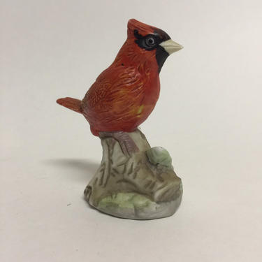 Vintage Cardinal Figurine, Red Bird Figurine 