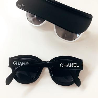 CHANEL Vintage Sunglasses Rare Matelasse Leather Quilted Wrap 
