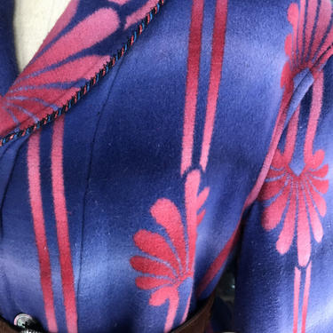 30’s camp blanket Robe~ Ombre violet blue & pink~ vibrant rolled collar smoking jacket~ unisex 100% cotton Cozy LG 