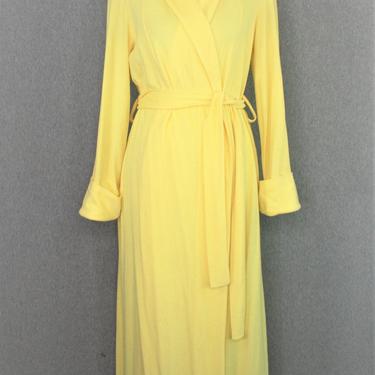 1960's - 1970's - Hello Sunshine -  Terry Cloth - Robe - Estimated M/L - by Gerry 