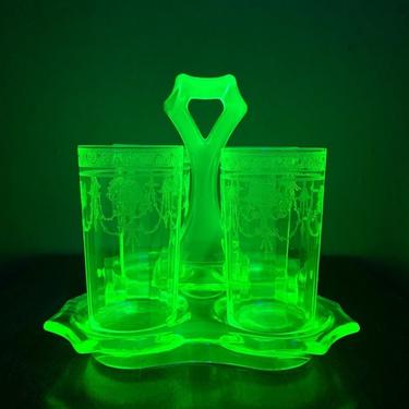 Vintage Cambridge Glass Etch #701  Uranium Glass Set of 4 Juice Glasses with Cambridge Bridge Tray 