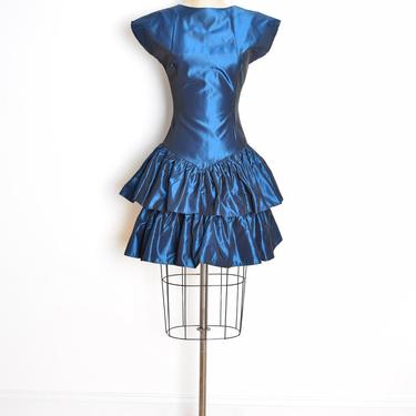 Taffeta 80s deals prom dress